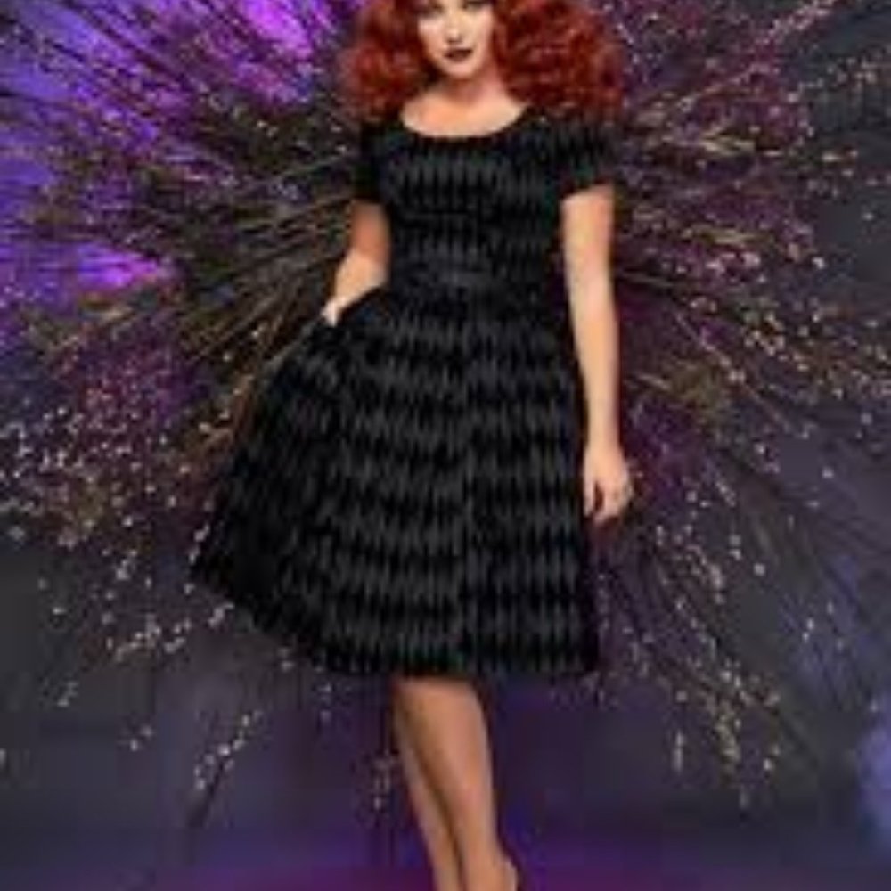 Black Diamond-Pattern Short Sleeve Fit & Flare Dress - Picture 3 of 8